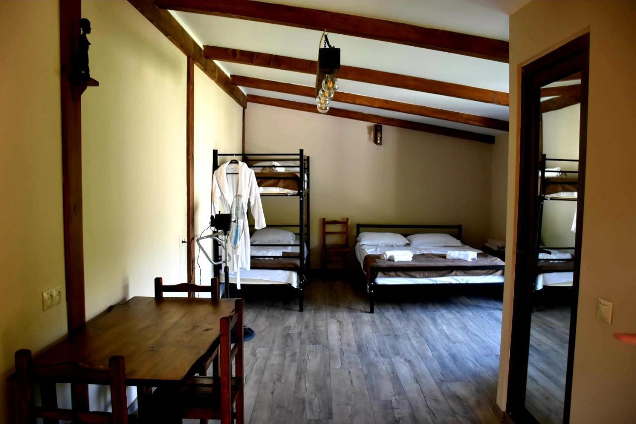Guest House Metreveli Borjomi Exterior photo