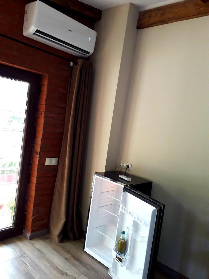 Guest House Metreveli Borjomi Exterior photo