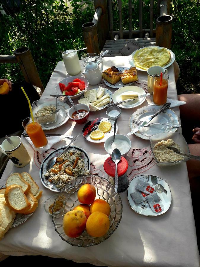 Guest House Metreveli Borjomi Exterior photo